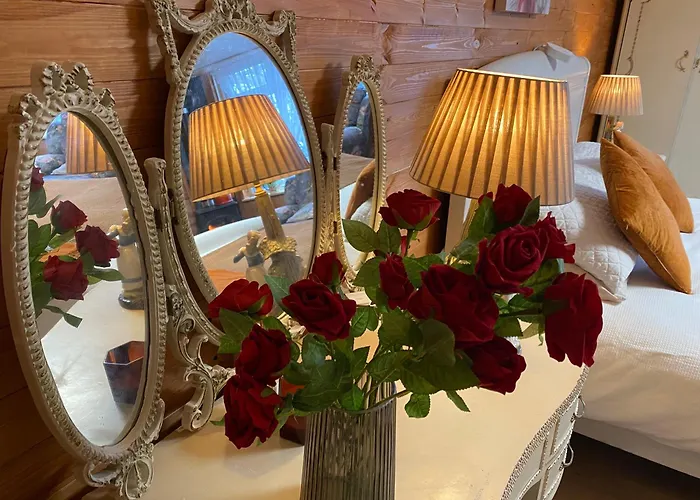 Landhuis Cozy In A Barn With Farm View