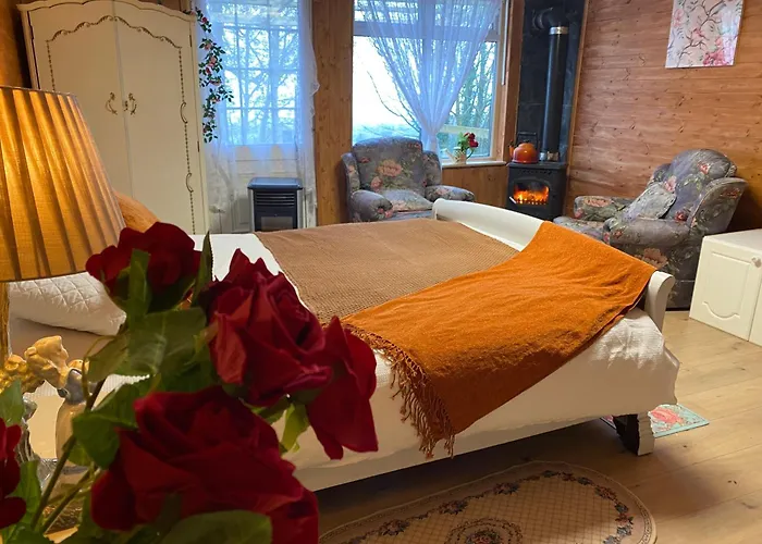 Cozy In A Barn With Farm View *