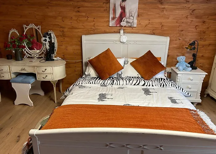 Cozy In A Barn With Farm View Landhuis *