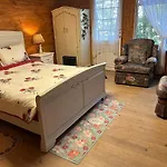 Cozy In A Barn With Farm View *