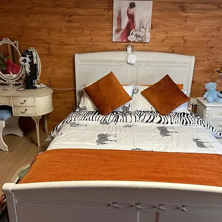 Cozy In A Barn With Farm View Landhuis *