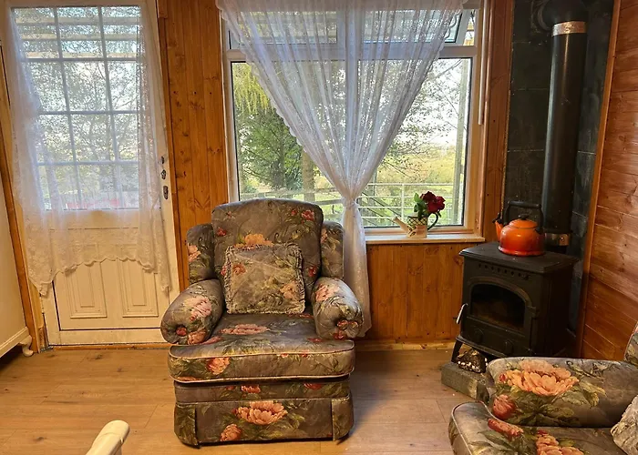 Cozy In A Barn With Farm View * דבלין